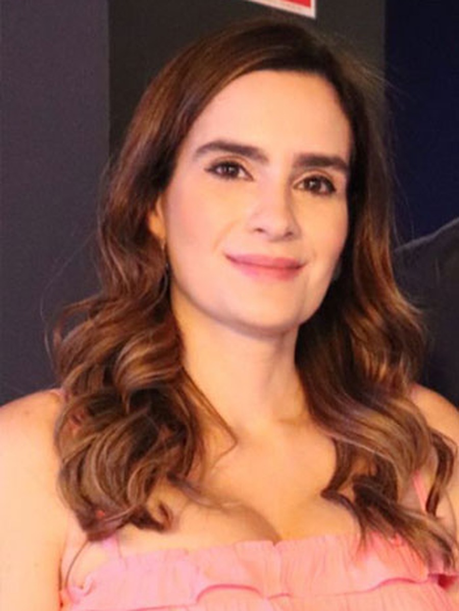 Dra. Camila Batista